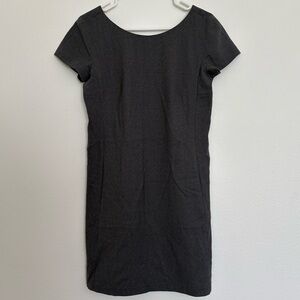 Theory Gray 100% Virgin Wool Short-Sleeve Sheath Dress Size 6 USA Made